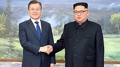 North and South Korea plan third summit of Kim, Moon next month