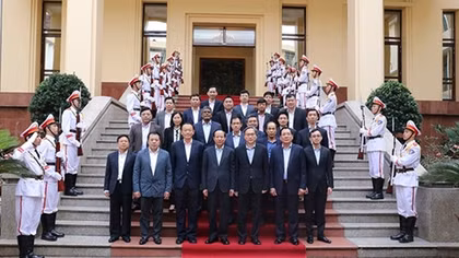 Vietnam and Singapore boost cooperation in security