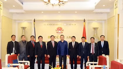 Vietnam and Philippines enhance cooperation in drug combat
