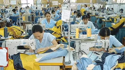 Economy growing against the flow