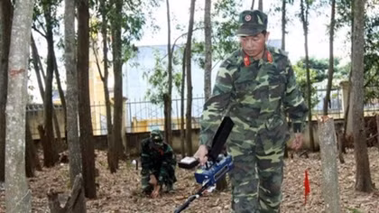 US organisation honoured for post-war recovery in Vietnam