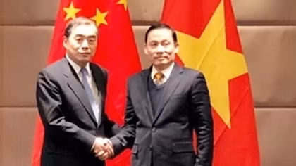 Vietnam, China review bilateral ties