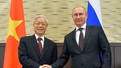 Vietnam offers congratulations on Russia Day
