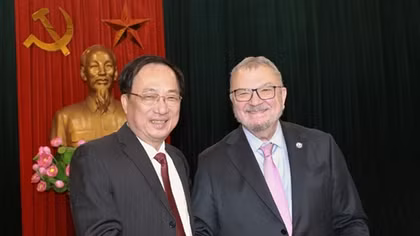 Deputy Minister Nguyen Van Thanh receives delegation of US-ASEAN Business Council 