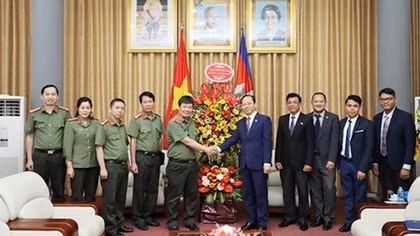 MPS greets Cambodia Embassy as Chol Chnam Thmay coming