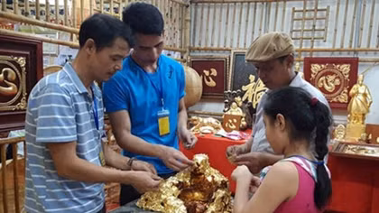 “One Commune One Product” fair opens in Hanoi