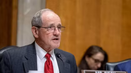 U.S. Senate Committee supports stronger relations with Vietnam