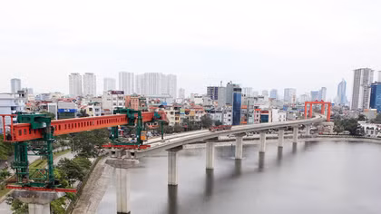Fence of the Cat Linh - Ha Dong railway collapsed