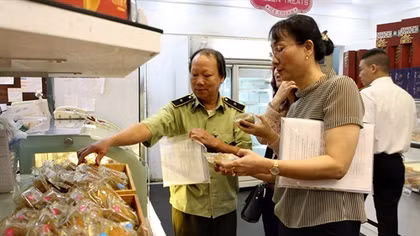 Homemade cakes raise regulation queries