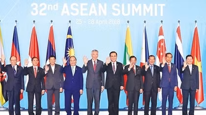32nd ASEAN Summit concludes in success