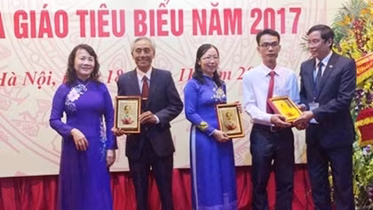 168 outstanding teachers nationwide honored in Hanoi