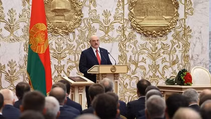 Lukashenko sworn in as Belarusian president