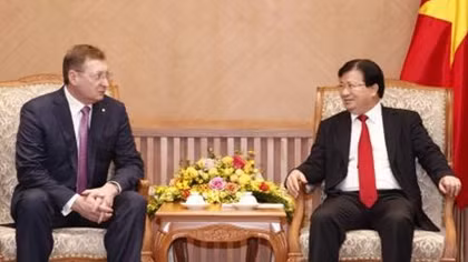 Vietnam, Russia explore greater cooperation in oil and gas