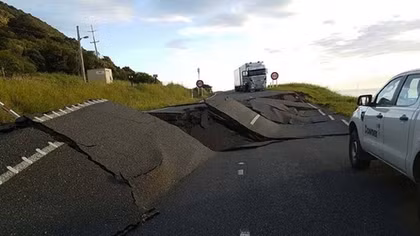 New Zealand earthquake today: Two confirmed dead after 7.8 magnitude tremors on South Island