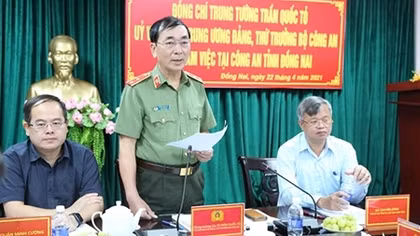 Deputy Minister Tran Quoc To works with Dong Nai provincial police