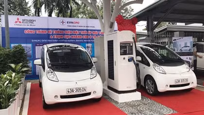 Vietnam’s first station for electronic vehicles opens in Da Nang city