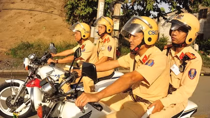 Dong Thap Police mobilize forces to ensure traffic safety during national holidays