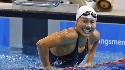 Female swimmer gets bronze medal at Asian event