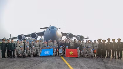 Australia's strategic airlift transports Vietnam’s Level 2 Hospital to South Sudan