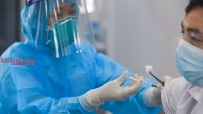 Vietnam to receive nearly 5.6 million COVID-19 vaccine doses