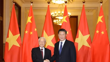 Vietnam, China celebrate 67 years of diplomatic ties