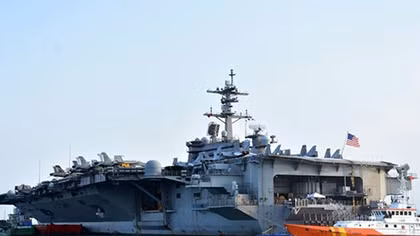 US’s aircraft carrier USS Carl Vinson visits Vietnam's Danang