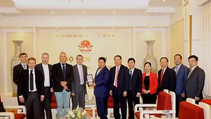 Vietnam – Austria to strengthen security ties