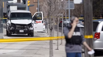 Driver kills 10, injures 15 plowing van into Toronto sidewalk crowd