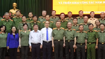 HCM City police should stamp out mafia-style criminal gangs and drug-trafficking rings: Minister To Lam