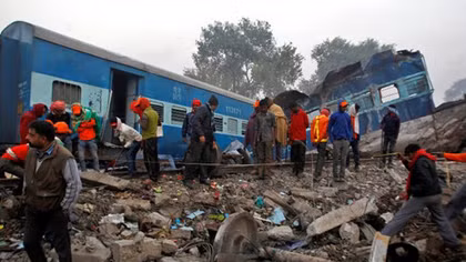 India rail crash toll hits 146, survivor search called off