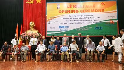 India provides rehabilitation services and prosthetic Jaipur Foot to 500 Vietnameses 