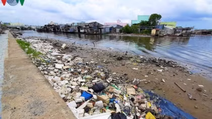 Binh Thuan aim to fight against plastic waste for tourism development