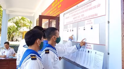 Early voting held in Truong Sa island district