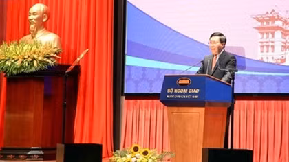 National Conference on Foreign Affairs targets towards greater integration
