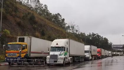 Customs clearances resumed at Lang Son border gates