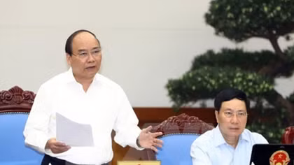 PM asks each sector to ensure its growth target achievement
