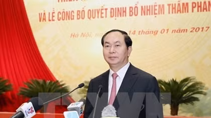 Courts must stringently handle corruption cases: President