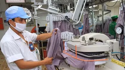 New manufacturing orders hit 4-month high