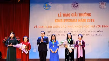 Kovalevskaya awards honor Vietnamese female scientists