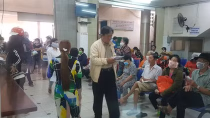 Negative results for 18 people in close contact with COVID-19 tourists