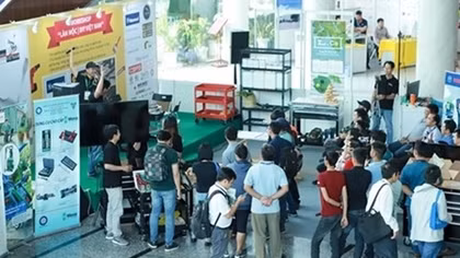 Online trade fairs, exhibitions boom