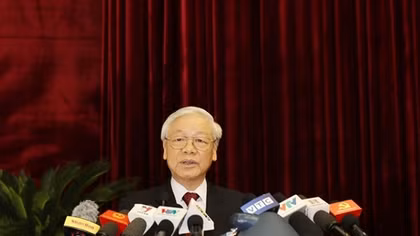 Party chief emphasizes personnel work at Party Central Committee session