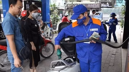Petrol prices drop slightly in latest review