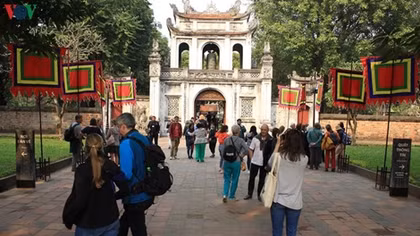 Tourists feel safe when visiting Temple of Literature
