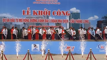 Hanoi kicks off Ring Road No.3 expanding project