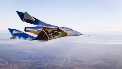 Virgin Galactic's VSS Unity Spaceship makes 1st solo glide flight