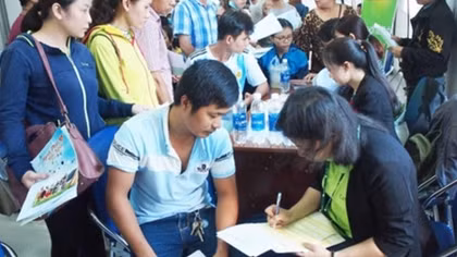 HCM City faces manual labour shortage