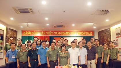 Conference on strengthening Public Security Forces Trade Union organizations held in Hanoi 