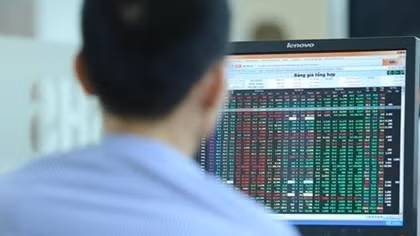 Businesses refrain from issuing bonds due to COVID-19 epidemic