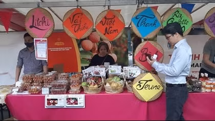 First outdoor Vietnamese cuisine festival held in Paris